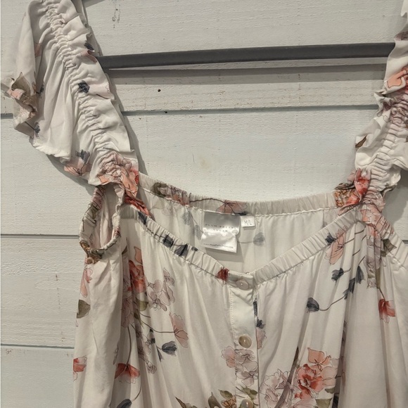 Plum Pretty Sugar Pink and White Ruffled Sleeveless Blouse - Picture 3 of 14